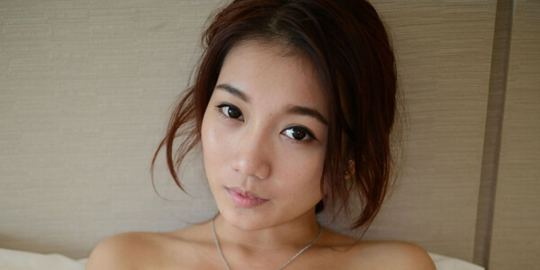 รูปโป้ทางบ้าน วัยรุ่นสาวทางบ้านแหกขาอวดแคมสวย นมน่าดูด