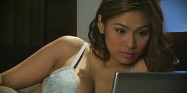 หนังอาร์เป็นเรื่อง A provocative model นางแบบยั่วสวาท