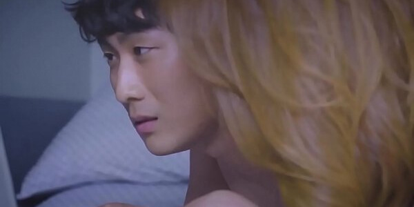 หนังอาร์ฟรี สาวผมทองสอนเล่นเสียว Mom Friends korea movie