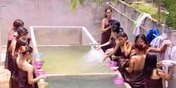 หนังโป๊ไทยยุคเก่า เอากันในคุก Young prisoner thai movie porn
