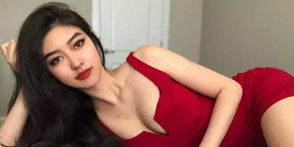 รูปโป๊สาวสวย สาวตาคมเปลือยกายถ่ายนู้ด ภาพเซ็กซี่ของสาวสวยทางบ้าน