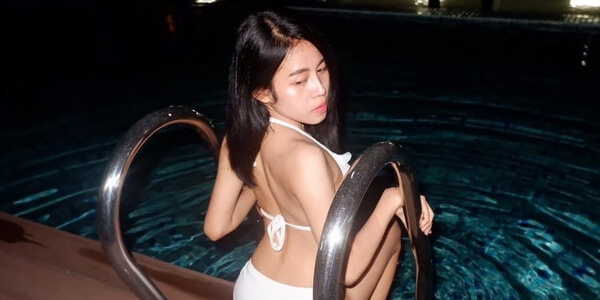 ภาพโป๊สาวไทย สาวไซด์ไลน์อวดนมใหญ่หุ่นแซ่บ เปิดนมให้ดูเนินมสวย
