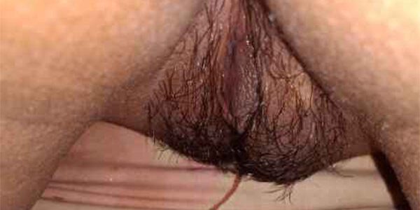 ภาพโป๊ โชว์หีอวบๆน่าเย็ด หีขนน้อยน่าเลียมาก อยากเอาควยเสียบ