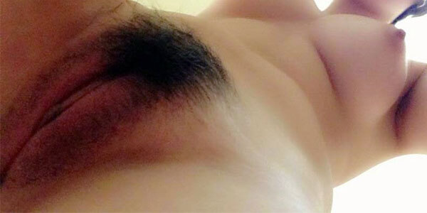 รูปโป๊ทางบ้าน สาวไทยหีสวย นมใหญ่ แก้ผ้าโชว์ น่าเย็ดสุดๆ