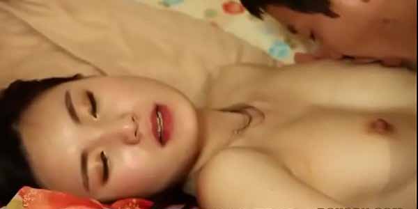 หนังอาร์เกาหลีฟรี โดนน้องลักหลับเย็ดหีทุกวัน ซอยควยรัวแตกในคารู