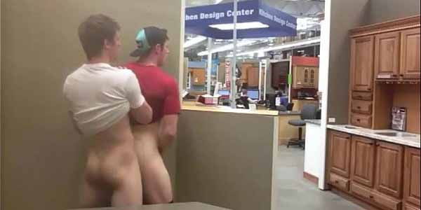 ดูคลิป Gay sex Public gay sex แอบถ่ายคลิปหนุ่มเย็ดกันในห้าง