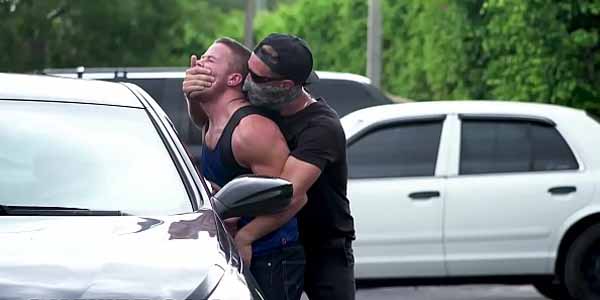 คลิปเกย์เอากัน ถูกโจรหล่อลากไปเย็ดในบ้าน Aggressive Gay Sex