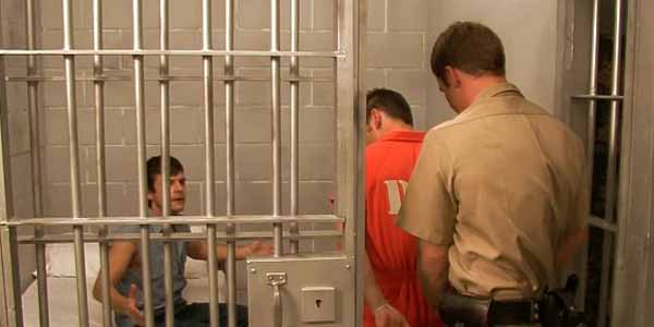คลิปเกย์เอากัน Gays prison fuck หนุ่มเกย์เย็ดกันในห้องขัง