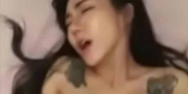 หนังโป๊สาวไทย เย็ดสาวไปร้องไห้ไป เย็ดครั้งแรกทั้งเจ็บทั้งเสียว