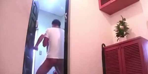 คลิปโป๊ชายชาย เกย์อุ้มแตงเย็ดแฟนในบ้าน Gay Novinhos