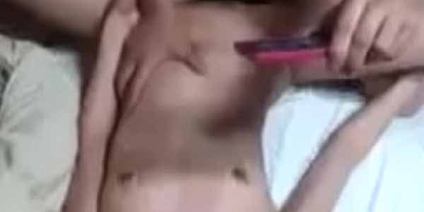 หนังไทยเอากัน สองรุมหนึ่งสาวไทย เย็ดไปอัดคลิปไปร้องลั่น