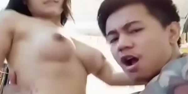 หนังโป๊ Thai yed เย็ดกับเมียขึ้นร่อนควย เอวดีเด้งรับควยไม่หยุด