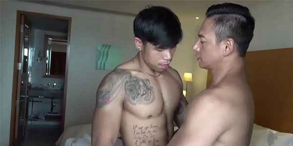 หนังโป๊เกย์ไทย Gay sex Boys Friends หนุ่มใหญ่ซื้อบริการหนุ่มหล่อ