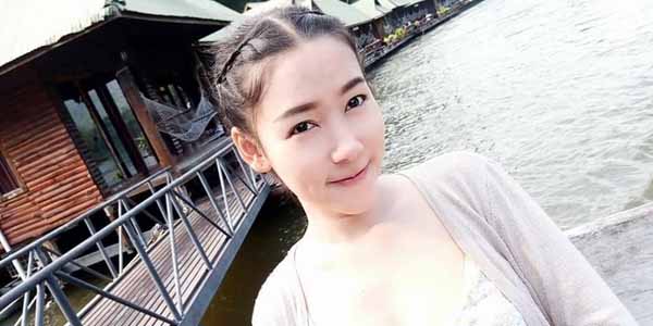สาวสวยโชว์หี น้องหยกโชว์กลีบหีในห้อง หุ่นเด็ดร่องฟิตกำลังน่าล่อ