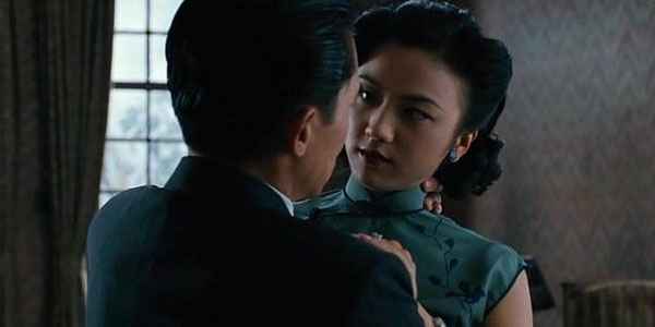 หนัง r china เย็ดลูกสาวมาเฟียร์ Chinese Sex boobs moaning
