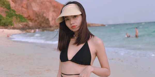 สาวสวยในชุดบิกินนี่ หุ่นสวยเซ็กซี่ขยี้ใจโคตร ๆ หุ่นเธอโคตรน่าเอา