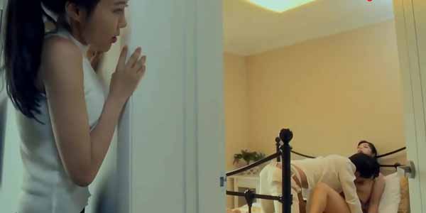 หนังอีโรติก แอบดูพี่สาวเย็ดกับผัว เงี่ยนหีจัดชวนพี่เขยเย็ด
