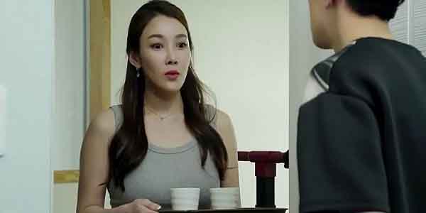 หนังอาร์ สาวใหญ่เงี่ยนอ่อยหนุ่มเย็ดหี Korean Hot Fucked