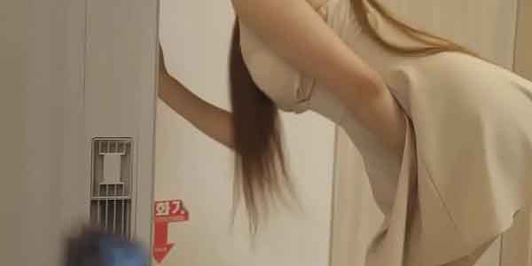 ดู movie r เงี่ยนหีจนไปอ้อนเพื่อนผัวเย็ด เปิดห้องเอากันหลายน้ำ