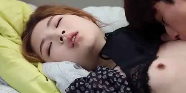 ดูเรทอาร์เกาหลี เย็ดลูกน้องสาวหลังเลิกงาน แอบเย็ดกันในออฟฟิศ