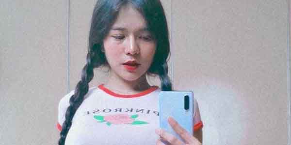 แจกรูปหีสวย ๆ น้องกี้น่ารักกลีบหีปิดสวยๆ หีเนียนสวยน่าล่อ