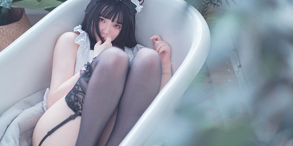 รูปเสียว สาวสุดเอ็กถ่ายหีอวดร่อง หีน่าเลียมาก นมใหญ่ตั้งเต้าหัวนมชมพู รูปโป๊หีฟรี