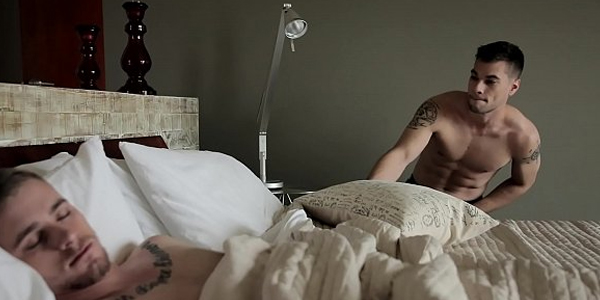 หนังเกย์ xxxxx Suck Cock My Roommate แอบเข้าห้องมาอมควยเพื่อน