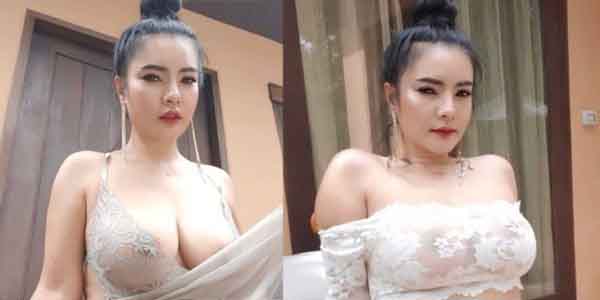 ภาพโป๊สาว น้องกล้วยแขกหีอูมน่าเย็ด สาวใหญ่เปิดโชว์หุ่นสวยนมโตเด็ดจัด