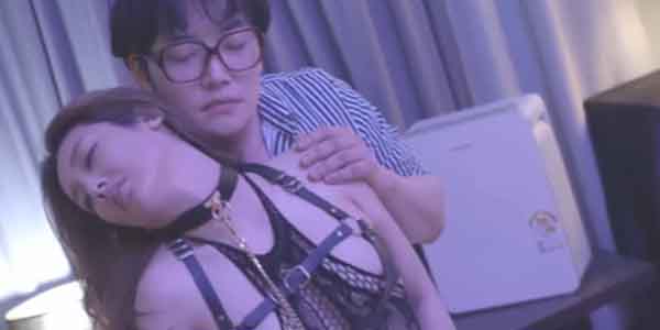 หนังอาร์เกาหลีเต็มเรื่อง หนุ่มแว่นเย็ดสาวซาดิสม์ พลิกบทกลายเป็นคุณนายเย็ดโหด