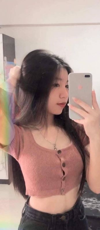 สาวไทยนมใหญ่อวดหุ่นสวย 2